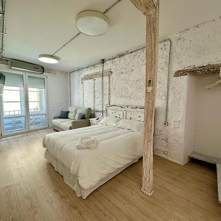 Apartamentos Carolina By Gaiarooms León Eksteriør bilde