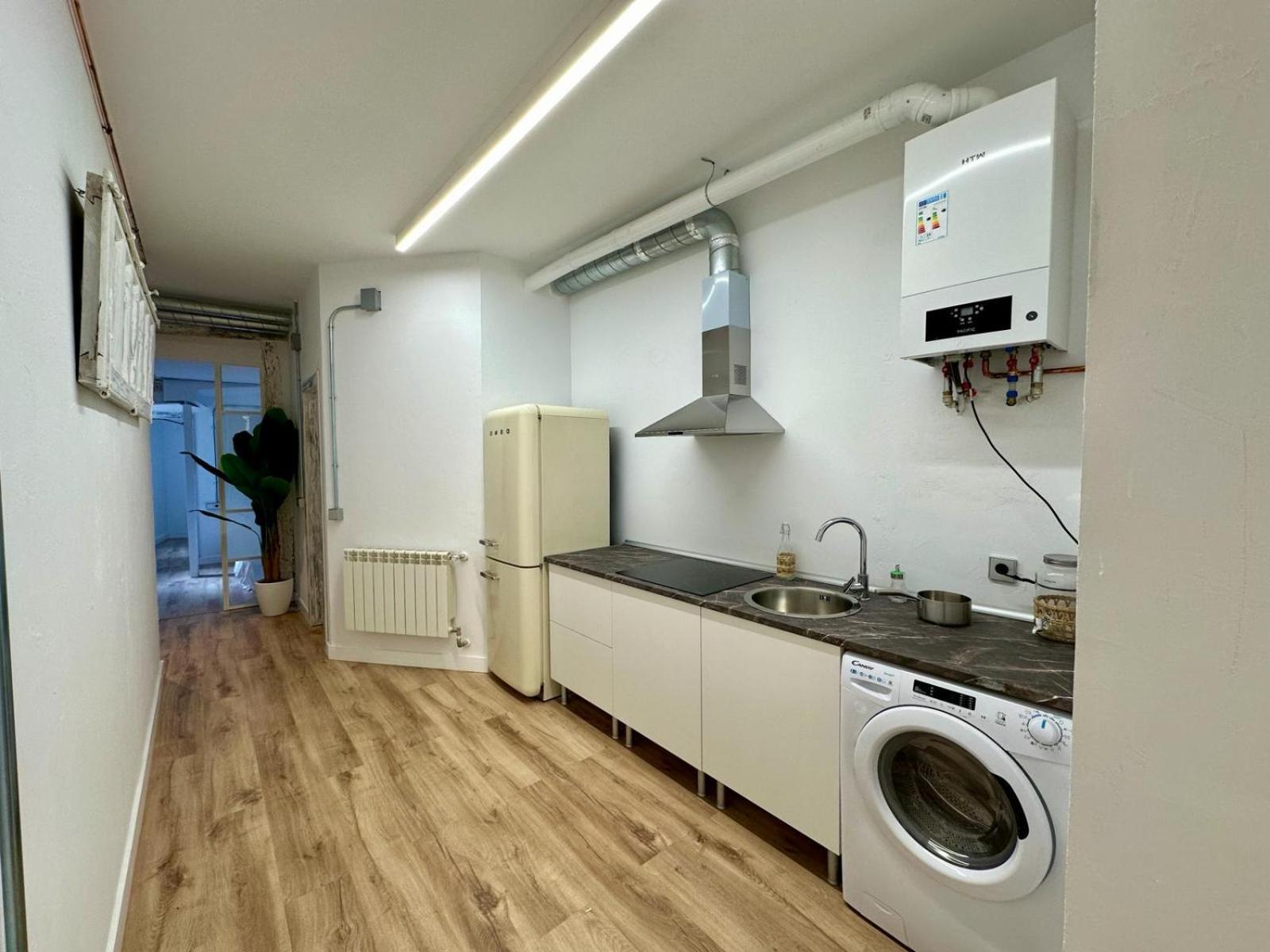 Apartamentos Carolina By Gaiarooms León Eksteriør bilde