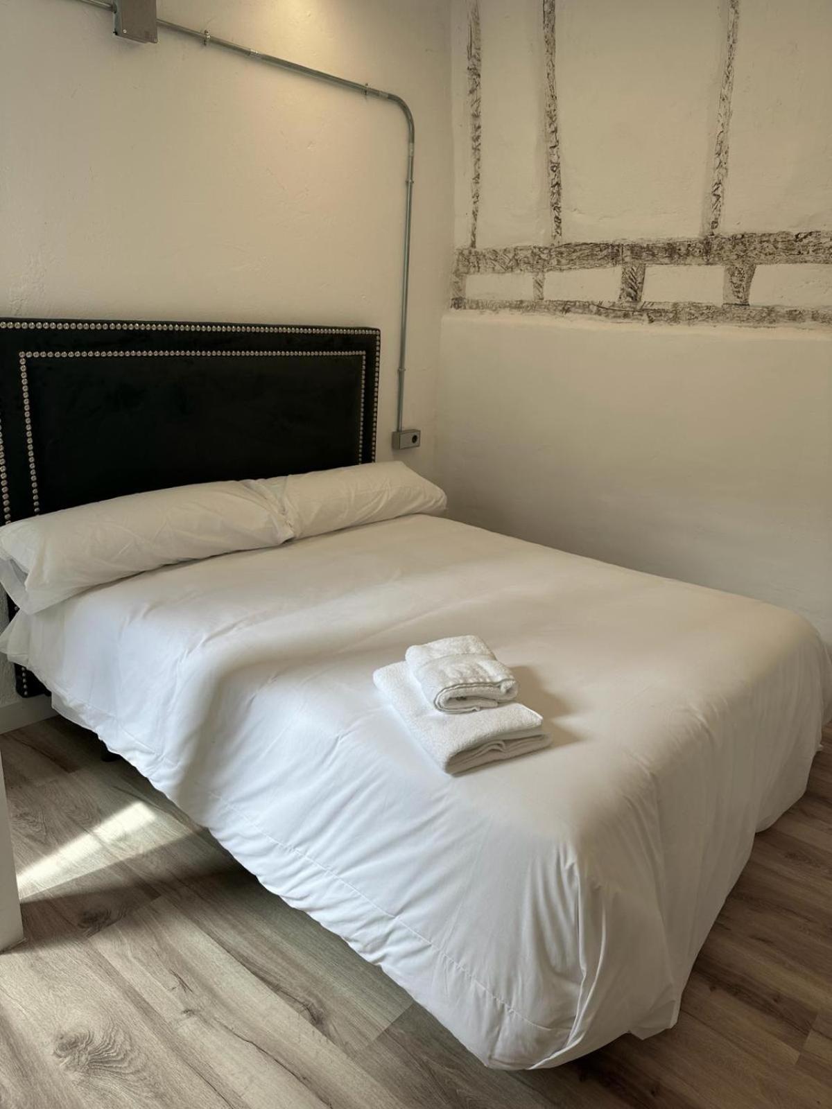Apartamentos Carolina By Gaiarooms León Eksteriør bilde