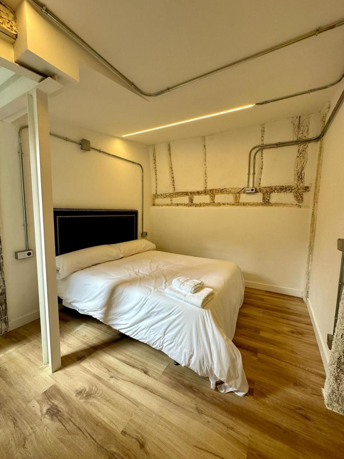 Apartamentos Carolina By Gaiarooms León Eksteriør bilde