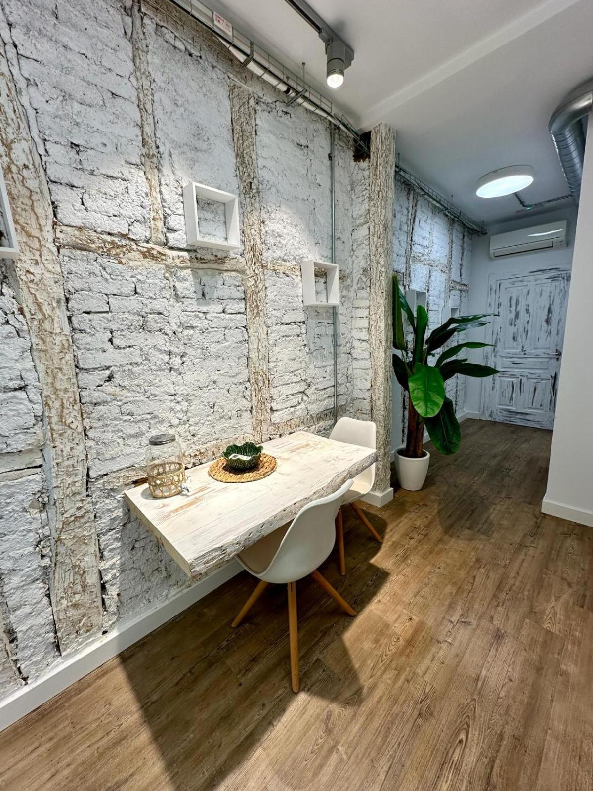 Apartamentos Carolina By Gaiarooms León Eksteriør bilde