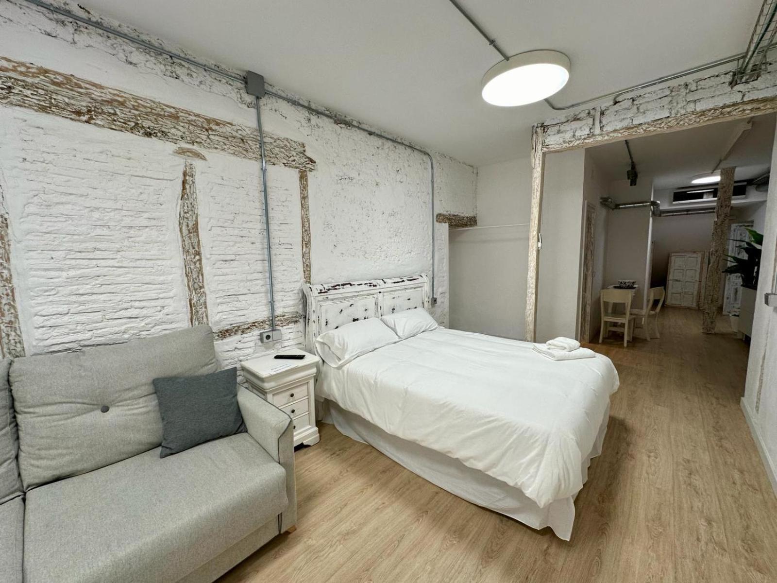 Apartamentos Carolina By Gaiarooms León Eksteriør bilde