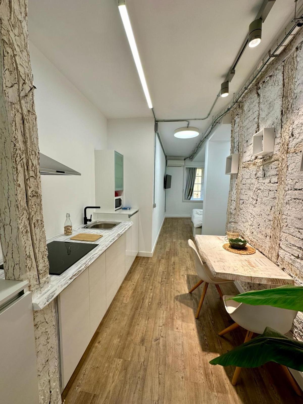 Apartamentos Carolina By Gaiarooms León Eksteriør bilde