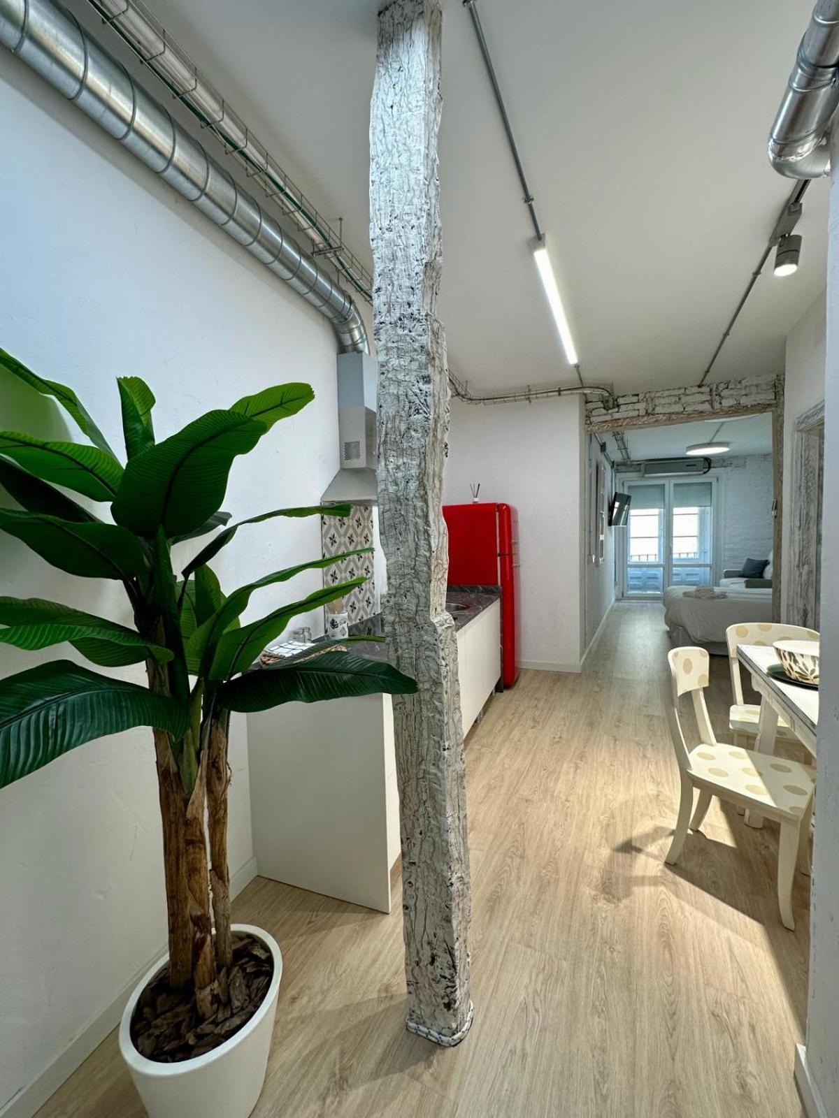 Apartamentos Carolina By Gaiarooms León Eksteriør bilde