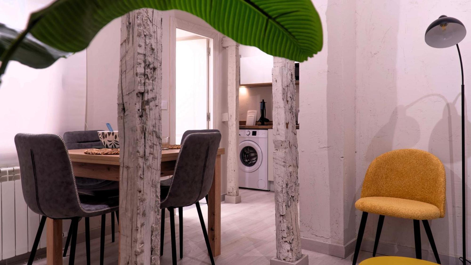 Apartamentos Carolina By Gaiarooms León Eksteriør bilde
