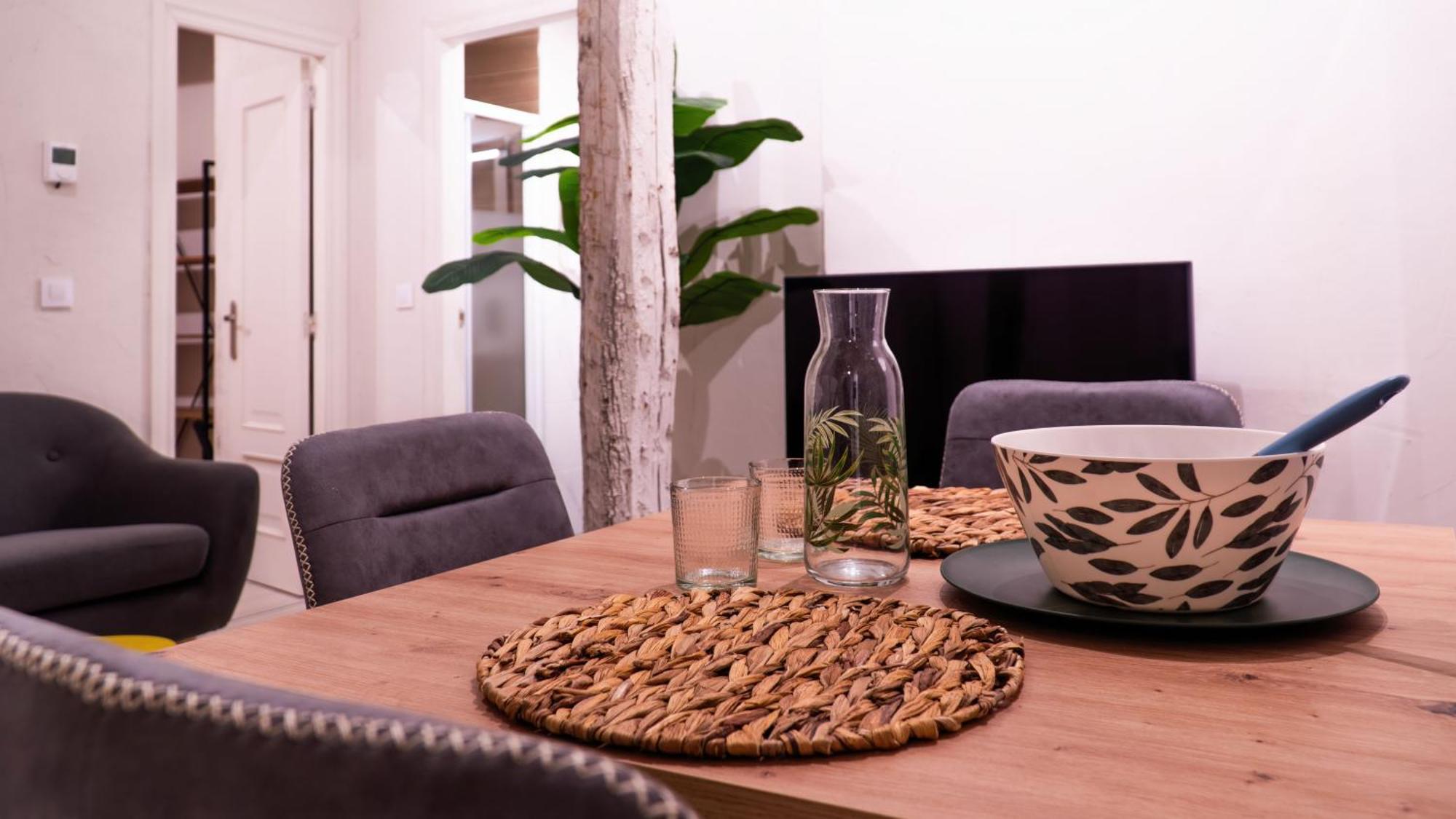 Apartamentos Carolina By Gaiarooms León Eksteriør bilde