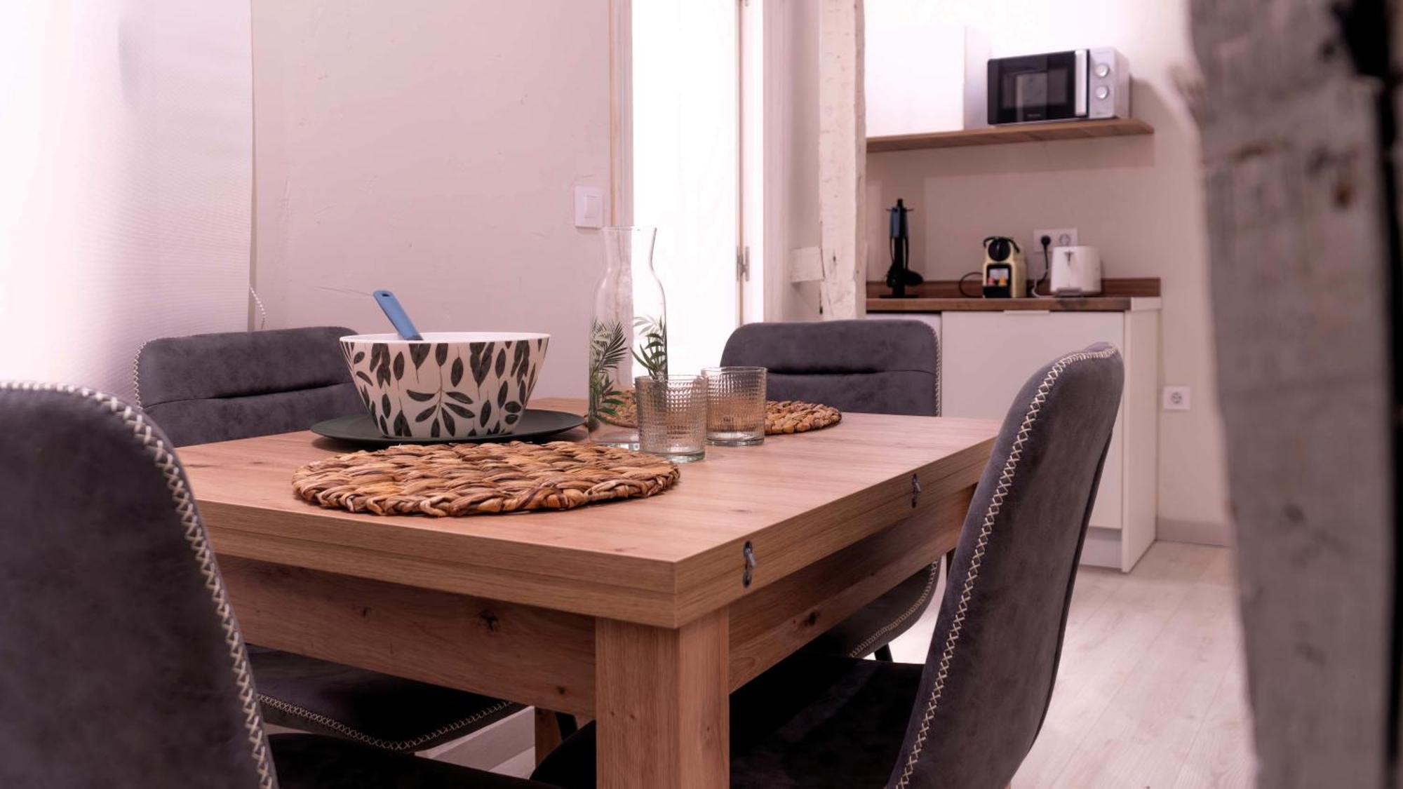 Apartamentos Carolina By Gaiarooms León Eksteriør bilde